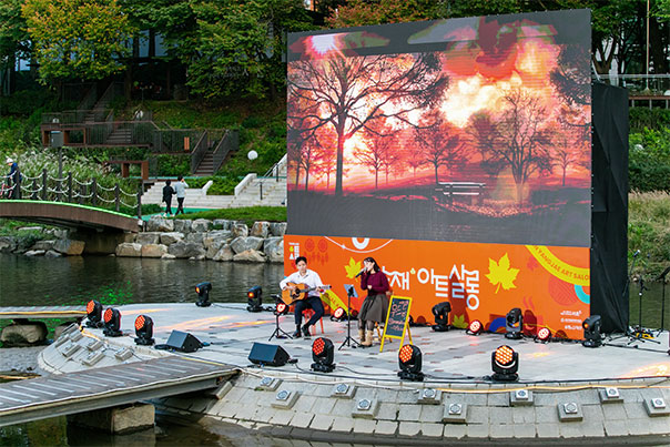 라이브 퍼포먼스 사진